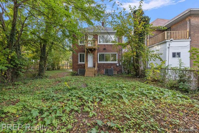 2447 Gladstone Street, Detroit, MI 48206