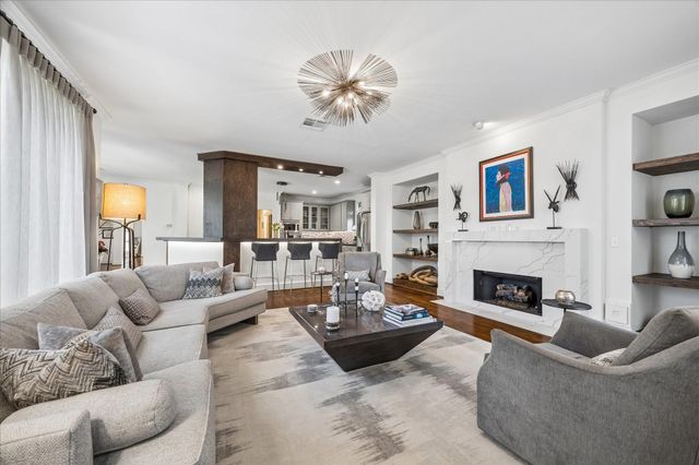 2402 Mcclendon Street, Houston, TX 77030