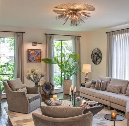 2402 Mcclendon Street, Houston, TX 77030