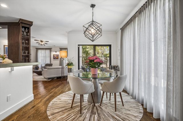 2402 Mcclendon Street, Houston, TX 77030