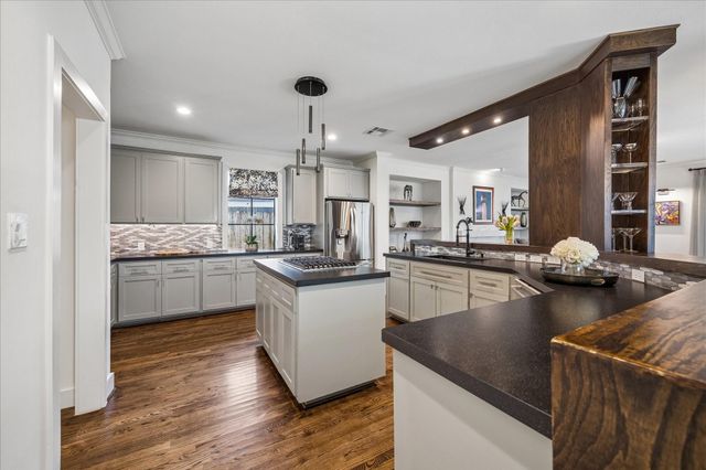 2402 Mcclendon Street, Houston, TX 77030