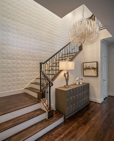 2402 Mcclendon Street, Houston, TX 77030