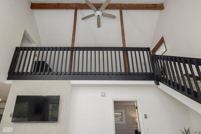 75 Naulahka Lane, Hartford, VT 05059