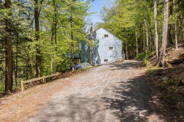 75 Naulahka Lane, Hartford, VT 05059