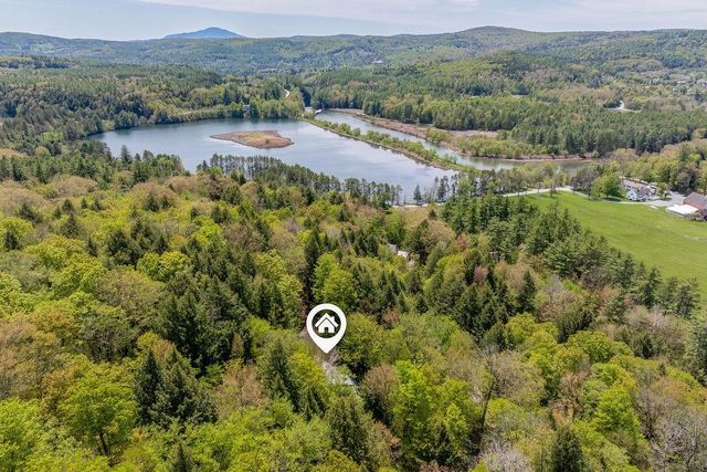 75 Naulahka Lane, Hartford, VT 05059