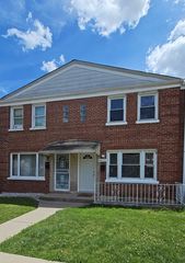 4025 W 58th Place, Chicago, IL 60629
