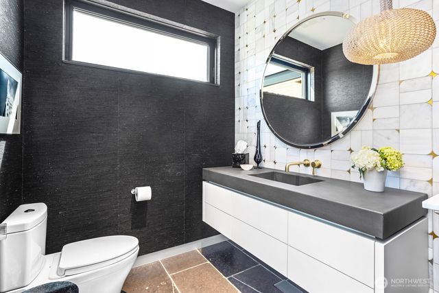 1721 J B George Road, Walla Walla, WA 99362