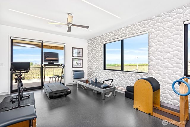 1721 J B George Road, Walla Walla, WA 99362