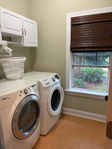1069 Mathis Ferry Road, Mount Pleasant, SC 29464