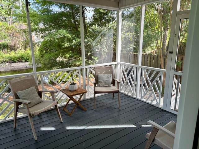 1069 Mathis Ferry Road, Mount Pleasant, SC 29464