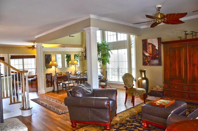 1069 Mathis Ferry Road, Mount Pleasant, SC 29464