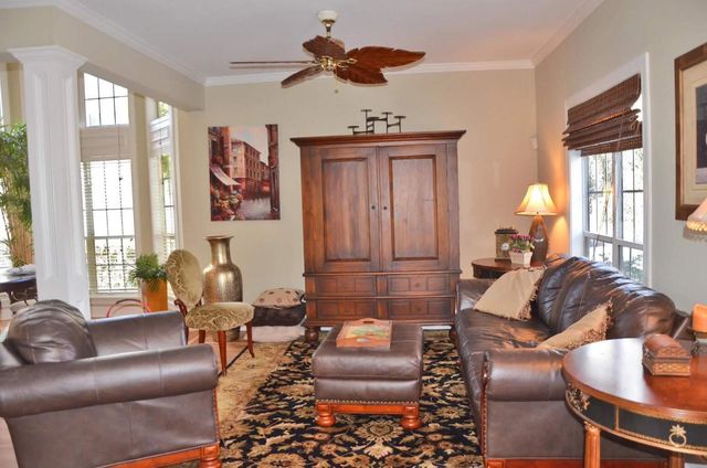 1069 Mathis Ferry Road, Mount Pleasant, SC 29464
