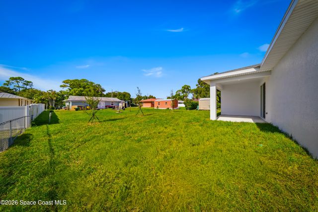 1614 Seeley Circle NW, Palm Bay, FL 32907