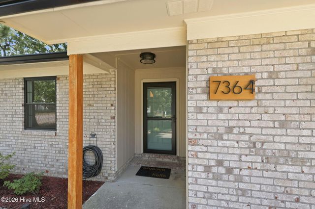 7364 Pebblebrook Drive, Fayetteville, NC 28314