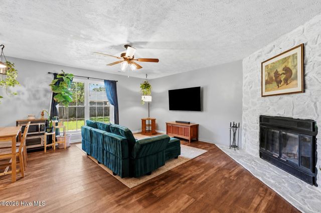 7364 Pebblebrook Drive, Fayetteville, NC 28314