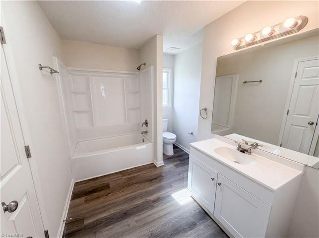3719 Harrington Point, High Point, NC 27265