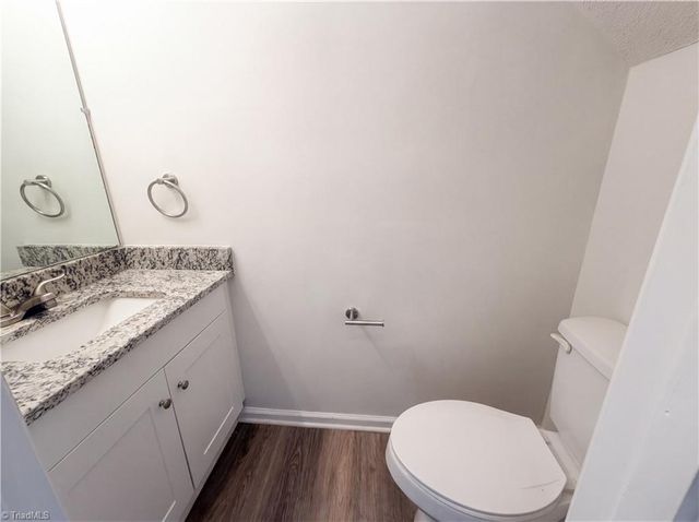3719 Harrington Point, High Point, NC 27265