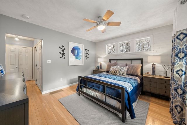 62 Oakland St Ext, Natick, MA 01760