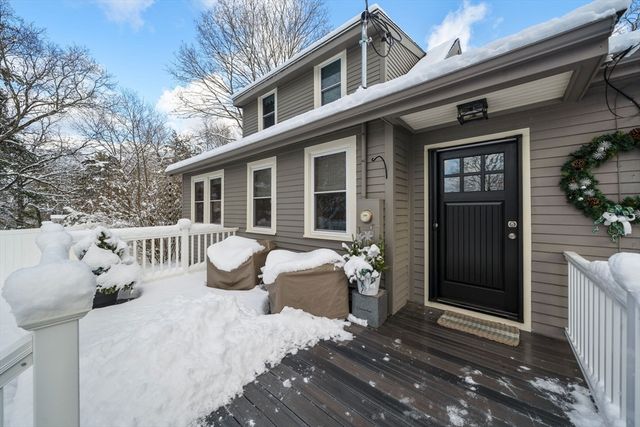 62 Oakland St Ext, Natick, MA 01760