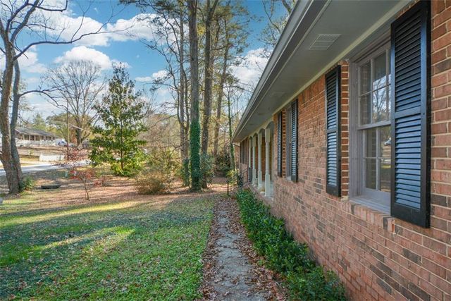 1316 White Oak SE Street, Conyers, GA 30013