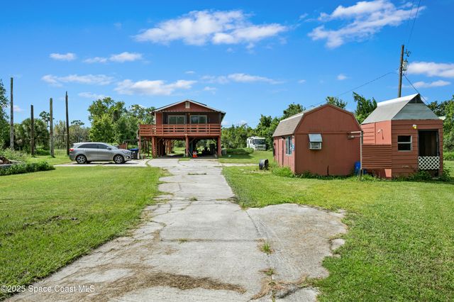 23300 Sisler Avenue, Christmas, FL 32709