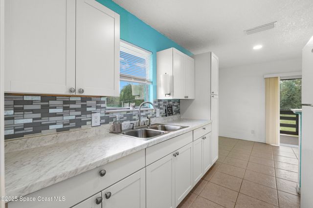 23300 Sisler Avenue, Christmas, FL 32709