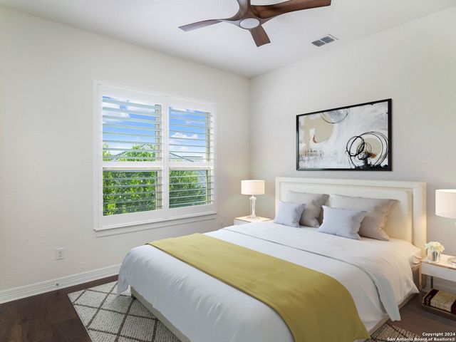 7222 BLUFF RUN, San Antonio, TX 78257