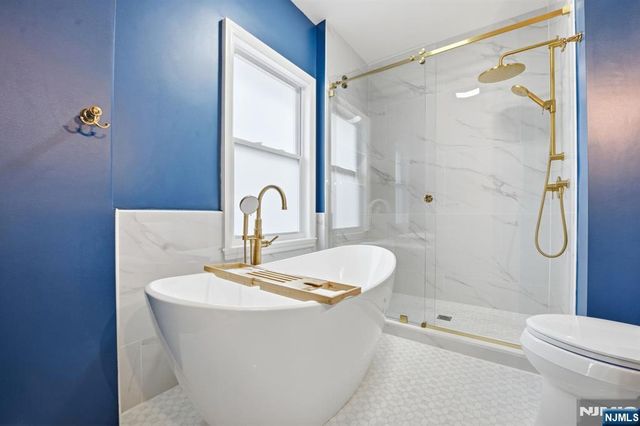 16 Munn Street 2, Montclair, NJ 07042