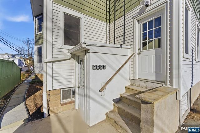 16 Munn Street 2, Montclair, NJ 07042