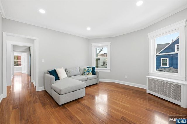 16 Munn Street 2, Montclair, NJ 07042