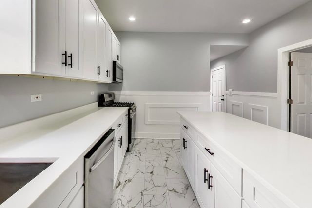 4318 W Cullerton Street, Chicago, IL 60623