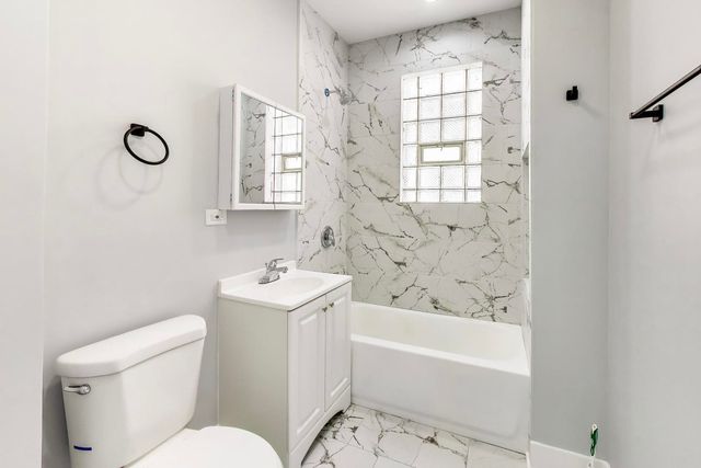 4318 W Cullerton Street, Chicago, IL 60623