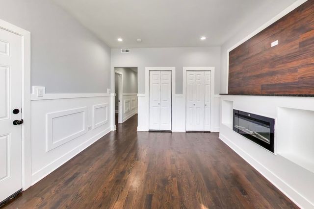 4318 W Cullerton Street, Chicago, IL 60623