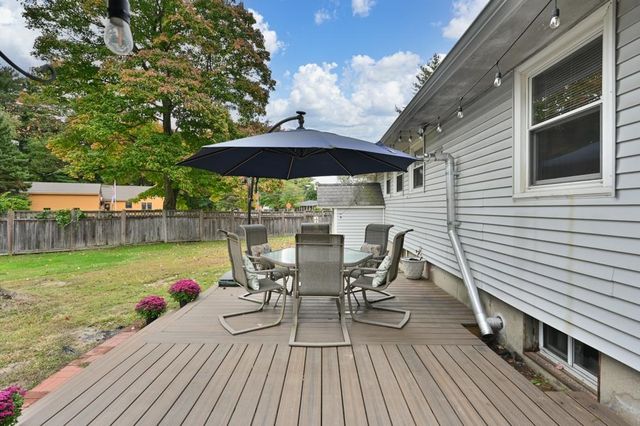 1 Woodland Drive, Merrimack, NH 03054