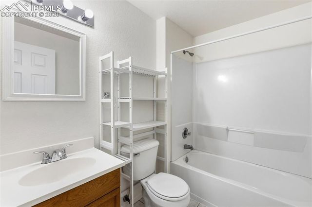 5502 Sunshade Point, Colorado Springs, CO 80923