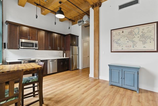 49 Melcher St 405, Boston, MA 02210