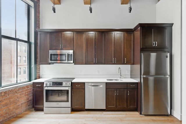 49 Melcher St 405, Boston, MA 02210