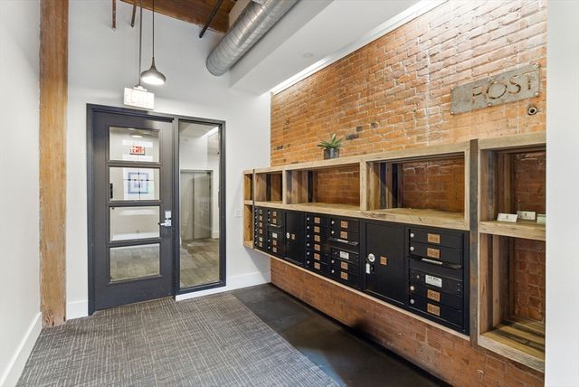 49 Melcher St 405, Boston, MA 02210