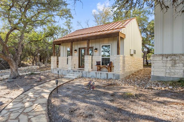 2202 Harmon Hills RD, Dripping Springs, TX 78620