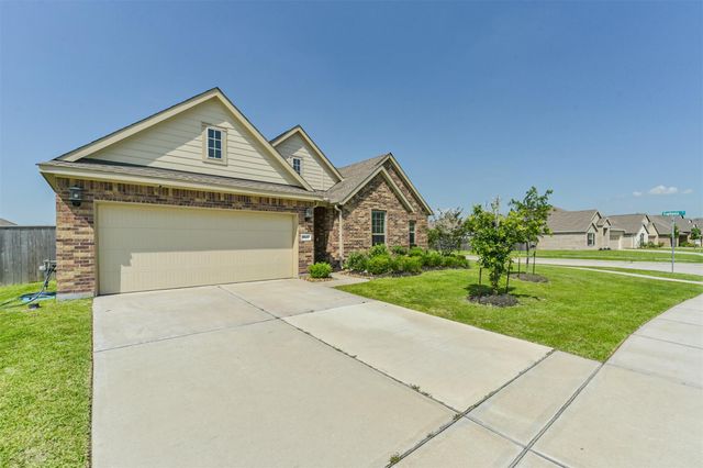 9607 Sterling Arbor Drive, Baytown, TX 77521