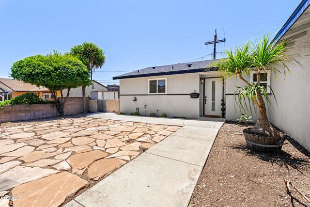 5105 Larkspur Drive, Ventura, CA 93001