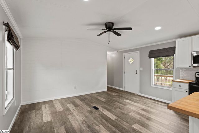 120 Piedmont Golf Course Road, Piedmont, SC 29673