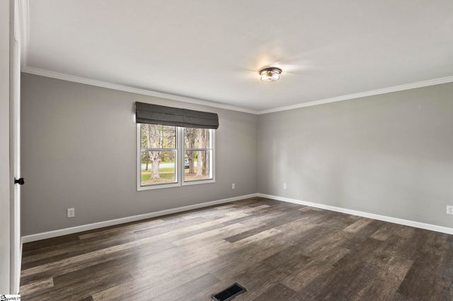 120 Piedmont Golf Course Road, Piedmont, SC 29673