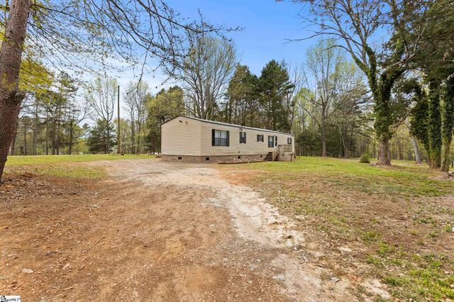 120 Piedmont Golf Course Road, Piedmont, SC 29673