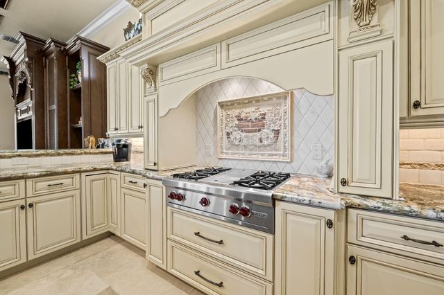 12741 Kapok Lane, Davie, FL 33330