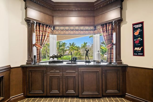 12741 Kapok Lane, Davie, FL 33330