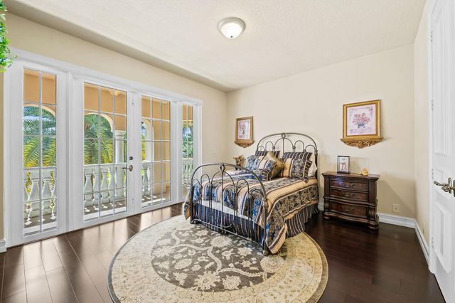 12741 Kapok Lane, Davie, FL 33330