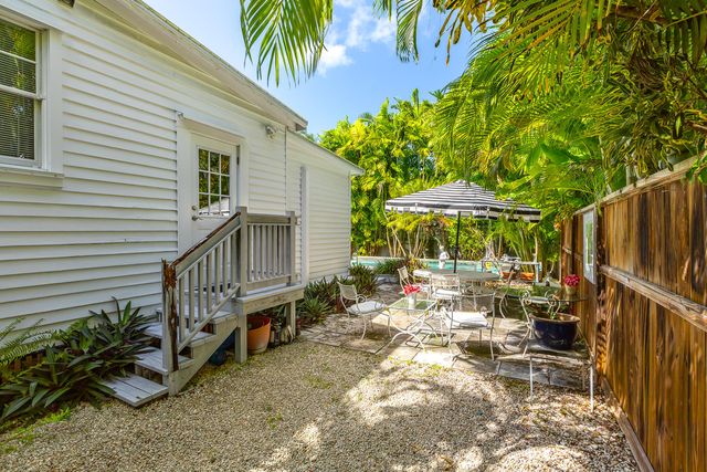 1527 Von Phister Street, Key West, FL 33040