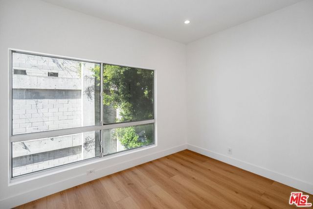 4807 Woodley Avenue 309, Encino (los Angeles), CA 91436