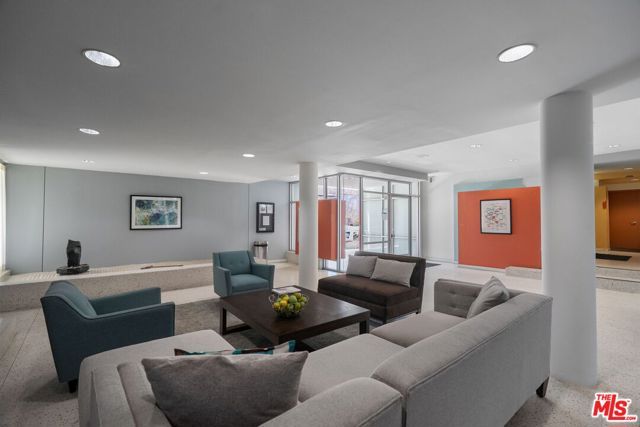 4807 Woodley Avenue 309, Encino (los Angeles), CA 91436